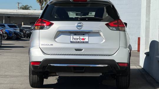 2020 Nissan Rogue