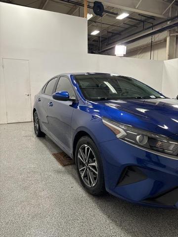 2022 kia forte lxs