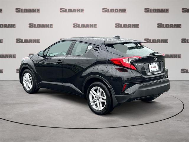 2021 toyota c-hr le