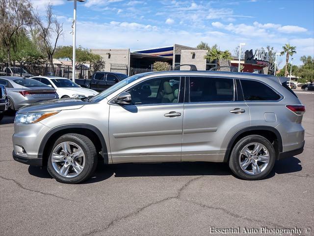 2015 toyota highlander limited
