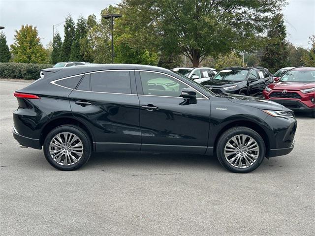 2021 toyota venza xle