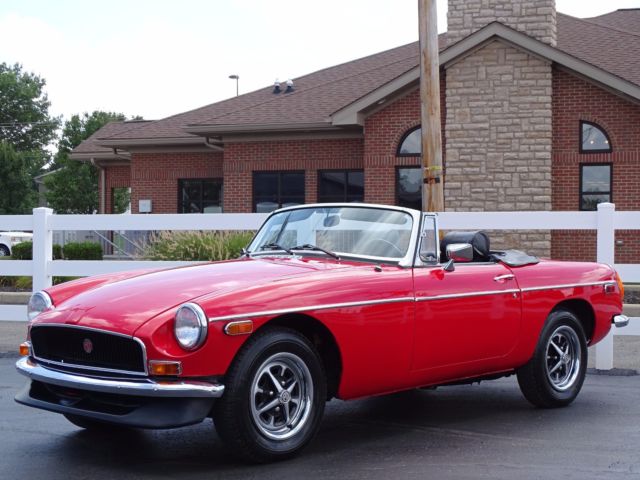 beautiful mgb, rare 4-speed with overdrive, collector owned, chrome bumpers