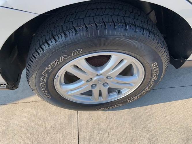 used 2010 hyundai santa fe awd gls dakota city, ne 68731 for sale in dakota city, nebraska
