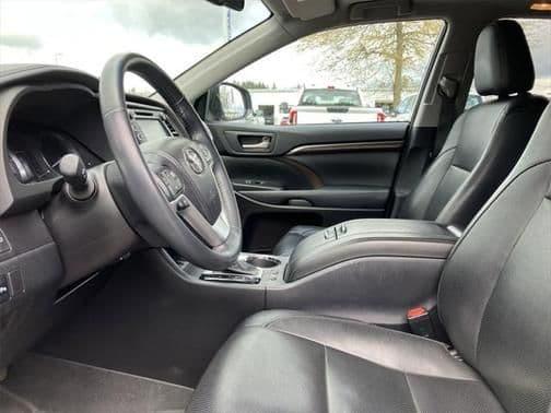 2014 toyota highlander limited in olympia, washington