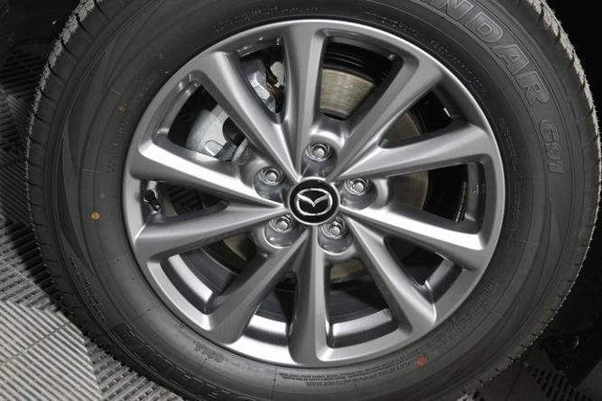 new 2025 mazda cx-5 2.5 s preferred package