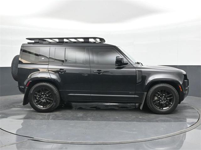 2021 land rover defender 110 x-dynamic se