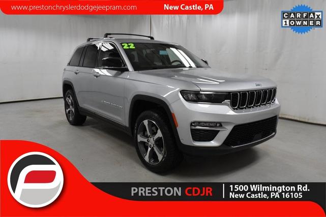 2022 jeep grand cherokee 4xe base