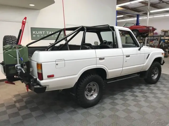 1985 toyota landcruiser fj60 custom. off road 4x4. one family owned since new
