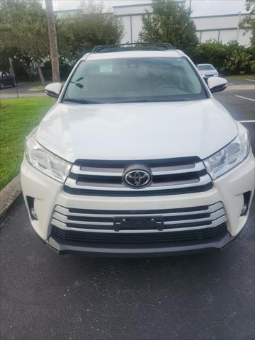 2017 toyota highlander xle