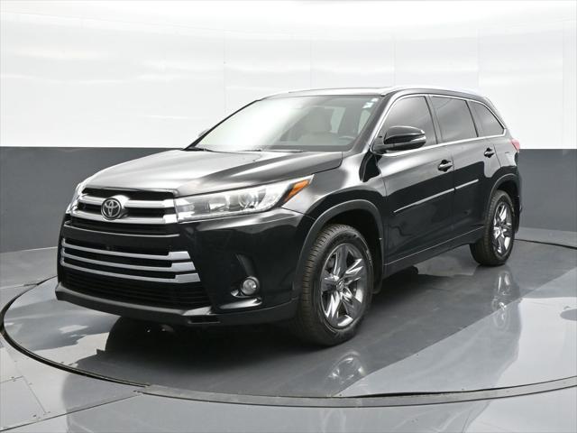 2017 toyota highlander limited platinum