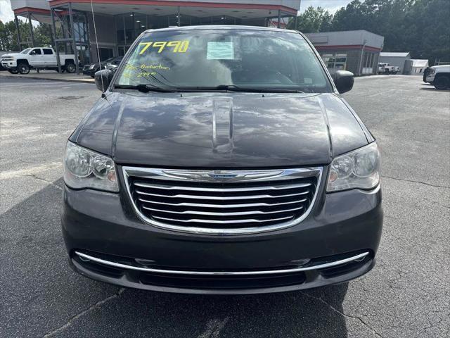 2016 chrysler town & country touring