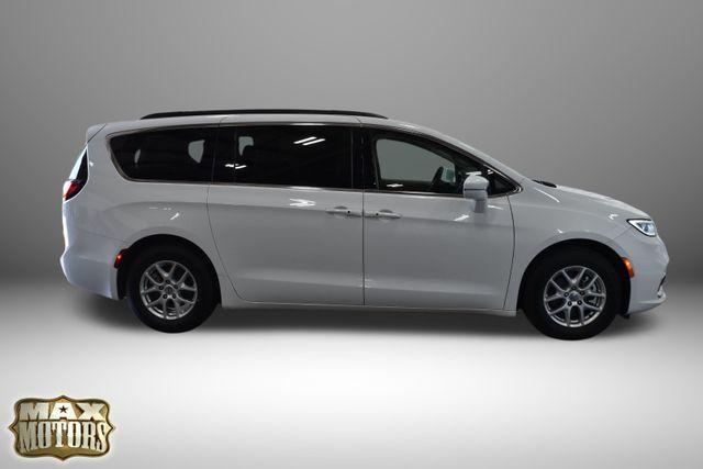 2022 chrysler pacifica touring-l