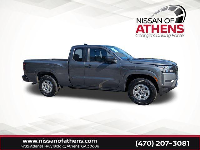 2022 nissan frontier s
