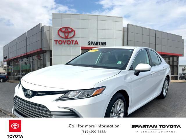2023 toyota camry le