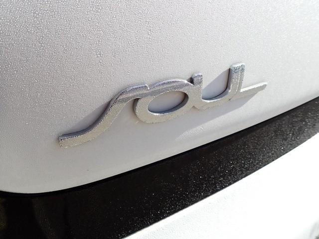 2014 kia soul base