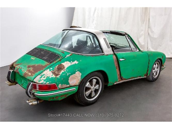 1970 porsche 911t in beverly hills, california