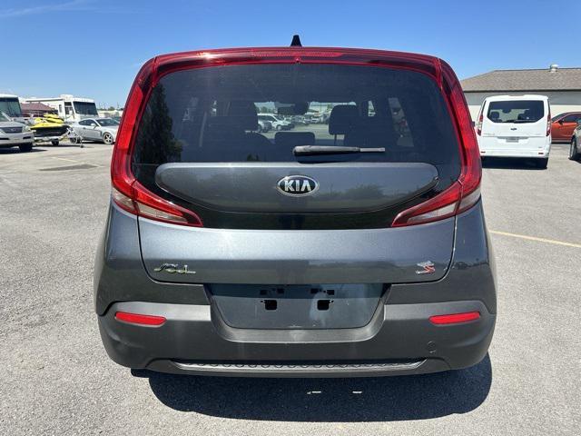 2021 kia soul s