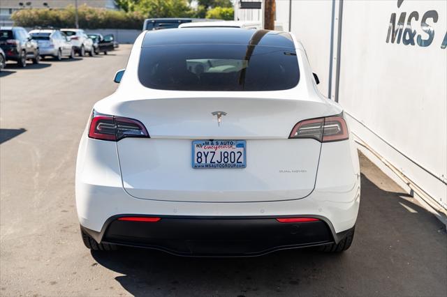 2022 tesla model y long range dual motor all-wheel drive