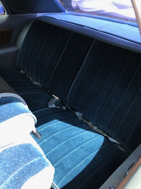 pontiac grandville hollyday coupe 73'