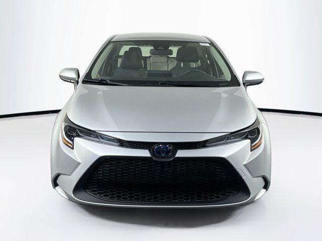 2020 toyota corolla hybrid le