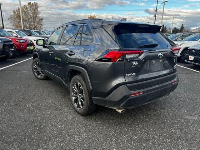 2022 toyota rav4 hybrid xle premium