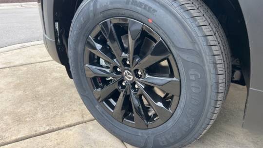 2025 Mazda CX-50 2.5 s preferred package