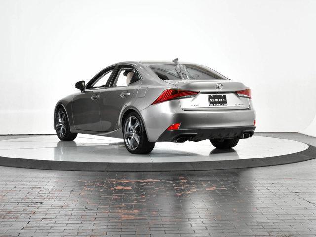 2017 lexus is 200t base