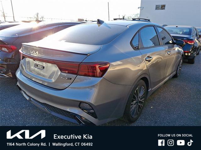 2023 kia forte gt-line