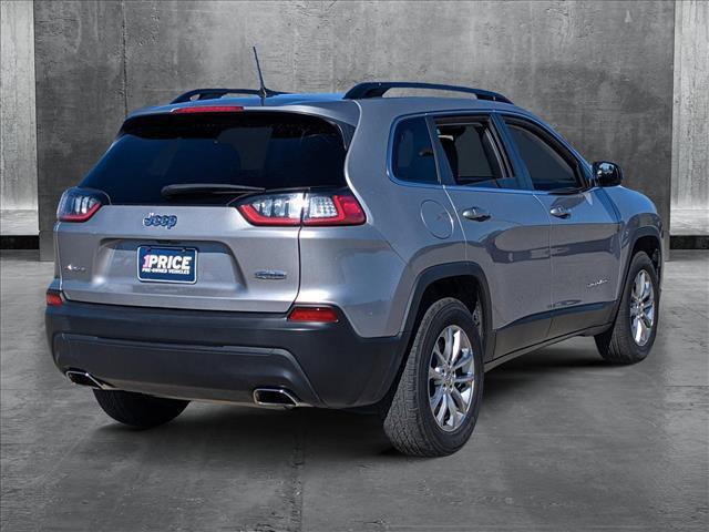 2022 jeep cherokee latitude lux