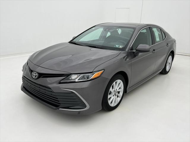 2024 toyota camry le
