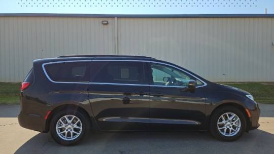 2022 chrysler pacifica touring l