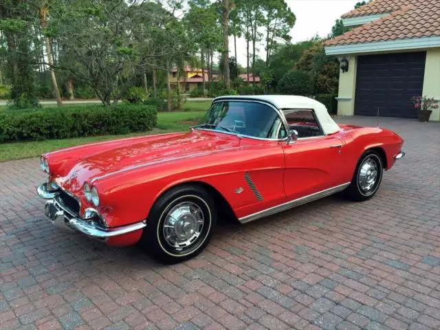 1962 chevrolet corvette convertible 4 speed 327 hard and soft tops, collectors