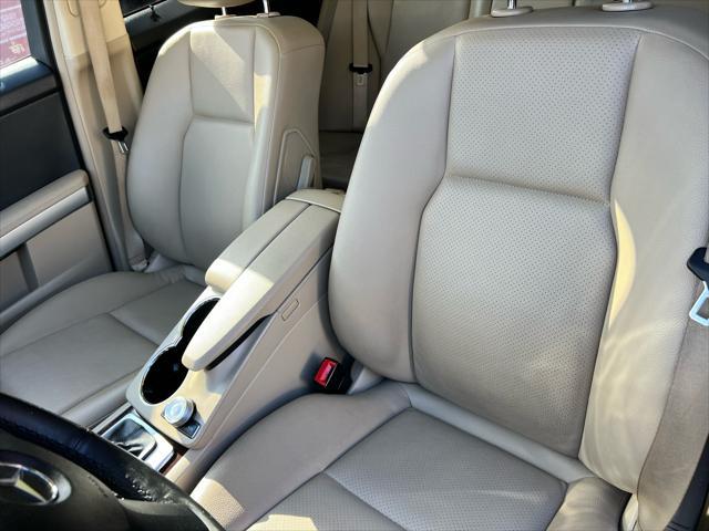 2011 mercedes-benz glk-class glk 350 4matic