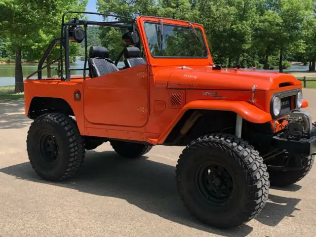 1965 toyota land cruiser !! get in and turn key and drive it!!