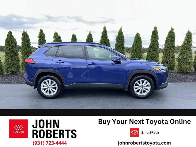 2023 toyota corolla cross le
