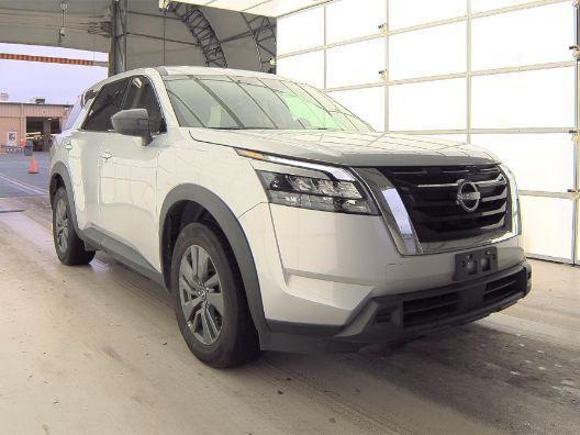 2023 nissan pathfinder s
