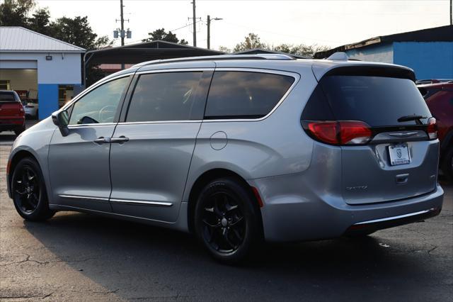 2020 chrysler pacifica limited