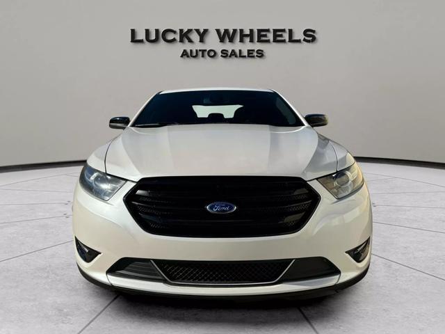 2019 ford taurus sho