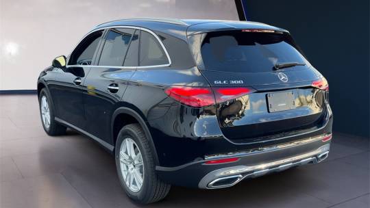 2025 Mercedes-Benz GLC