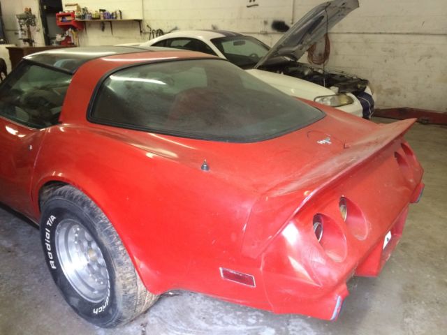 1979 chevrolet corvette t-top