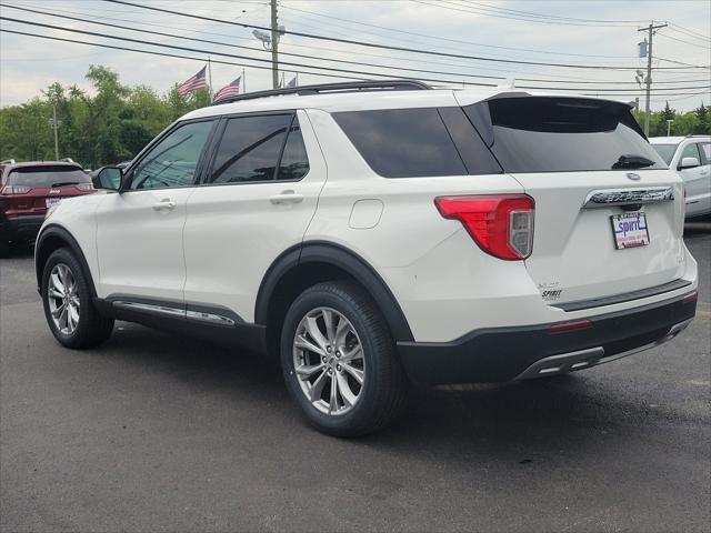2021 ford explorer xlt