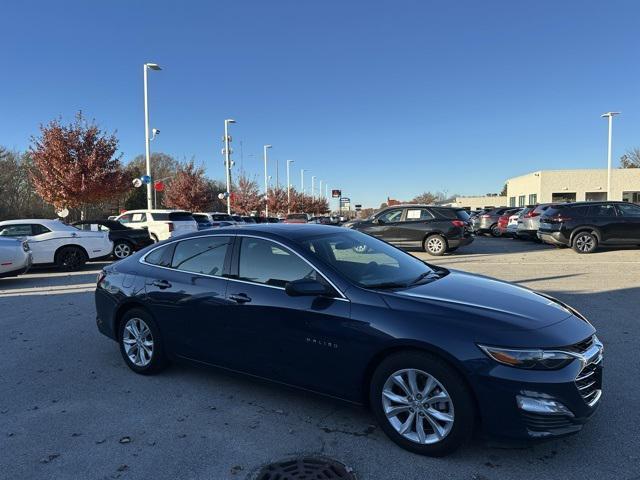 2022 chevrolet malibu fwd lt