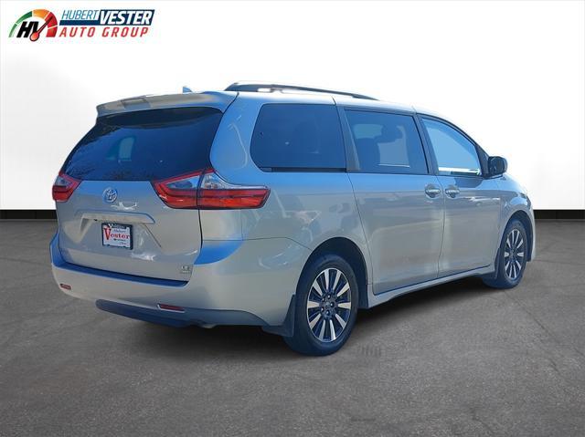 2020 toyota sienna le
