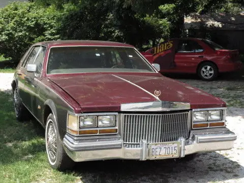 1980 cadillac seville 6.0 engine 89,500 miles need restoration or parts car