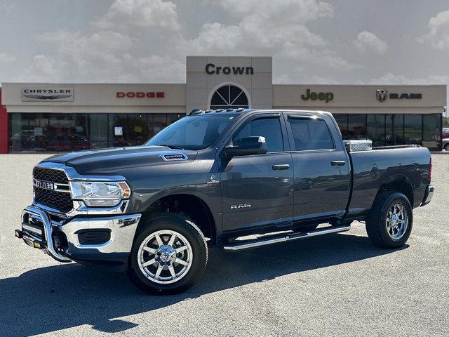 2022 ram 2500 tradesman crew cab 4x4 6'4' box