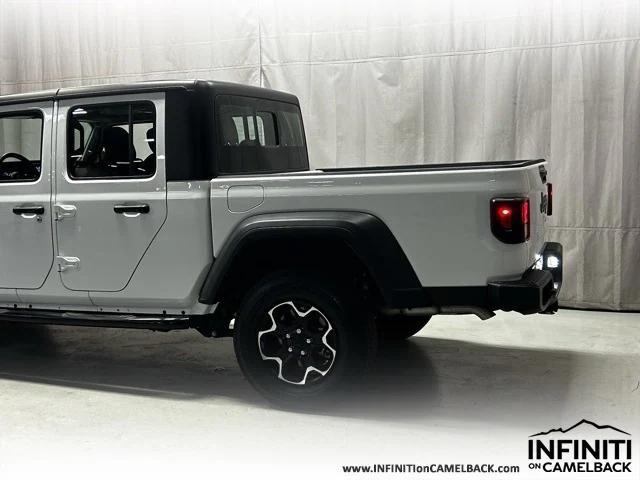 2023 jeep gladiator sport