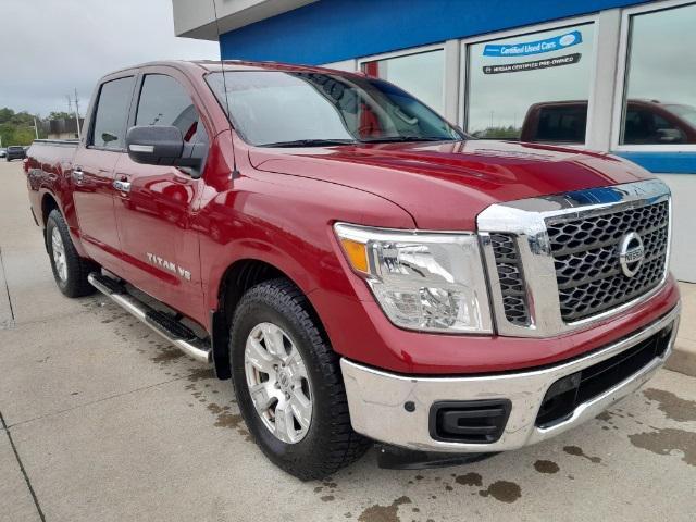 2018 nissan titan sv