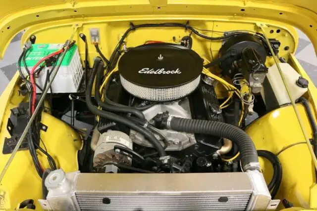 4x4 350 v8 auto soft top yellow offroad