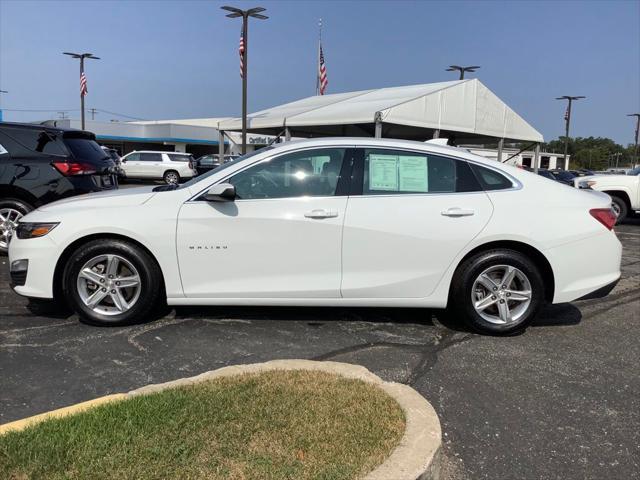 2022 chevrolet malibu fwd lt
