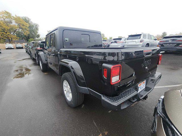 2023 jeep gladiator sport s